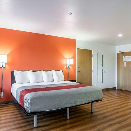 Motel 6-Barkeyville, Pa 외부 사진