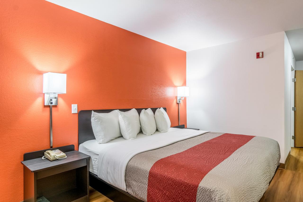 Motel 6-Barkeyville, Pa 외부 사진