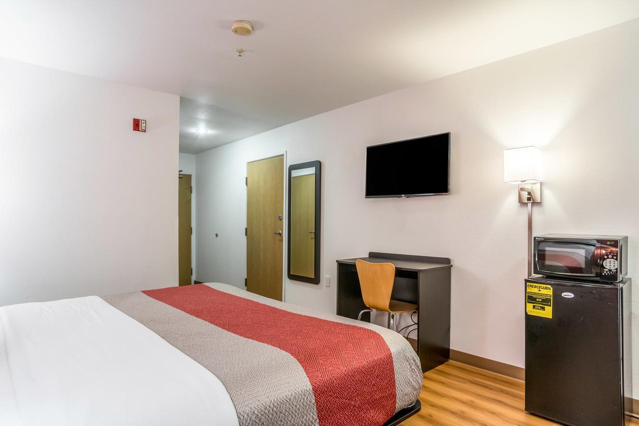 Motel 6-Barkeyville, Pa 외부 사진