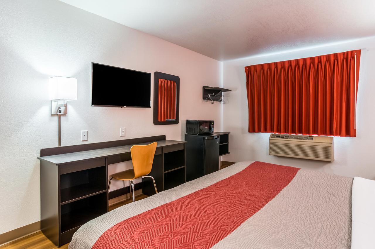 Motel 6-Barkeyville, Pa 외부 사진
