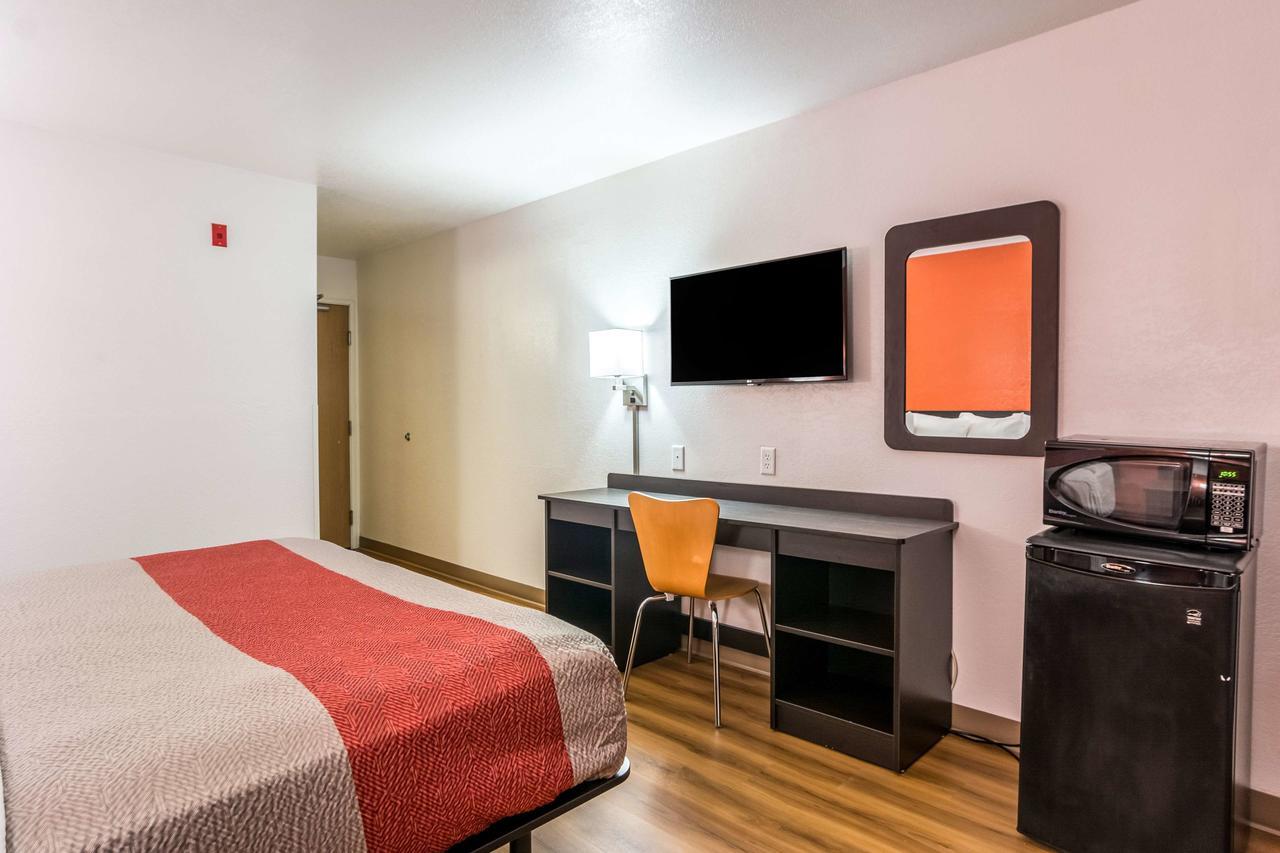 Motel 6-Barkeyville, Pa 외부 사진