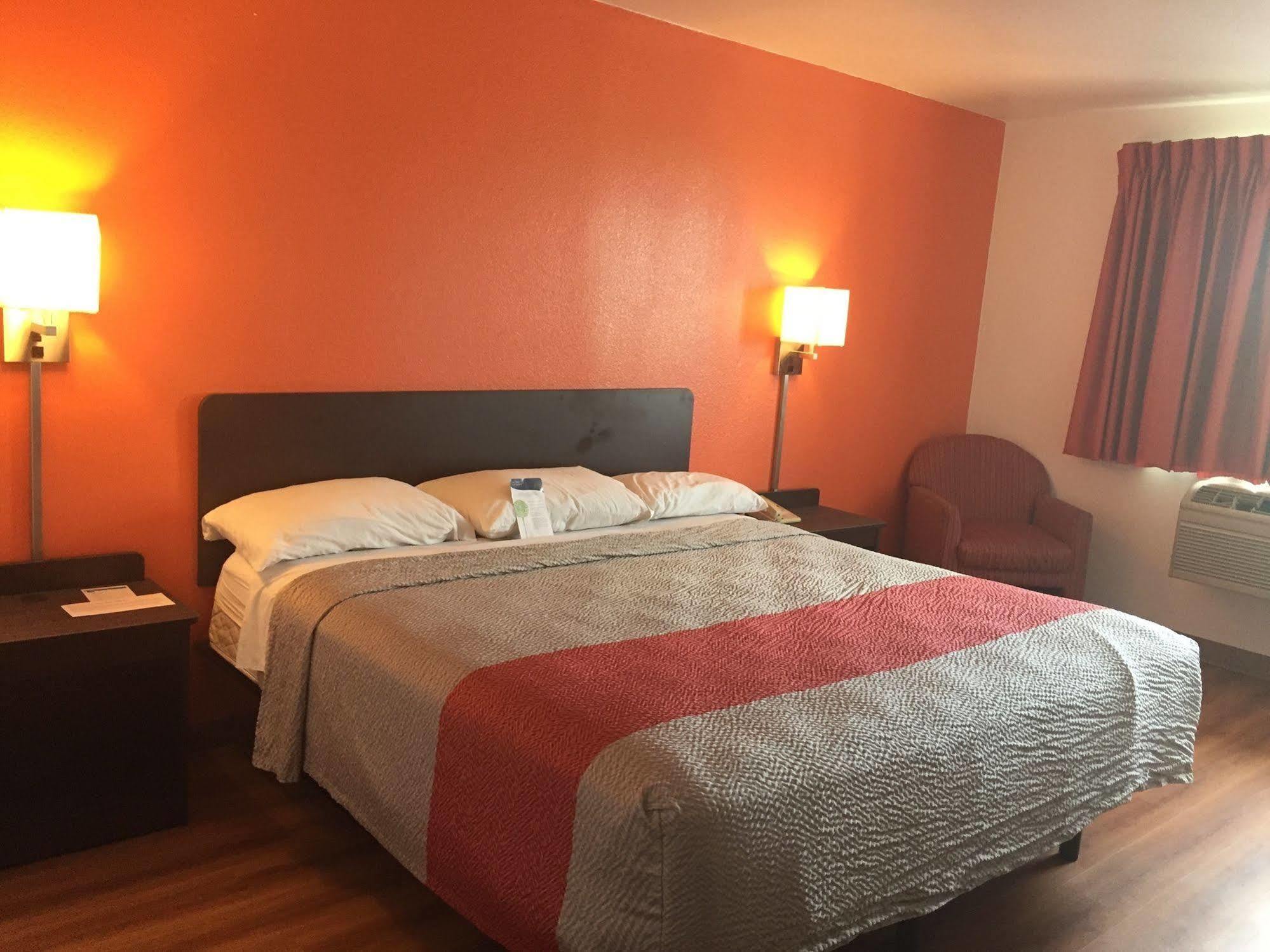 Motel 6-Barkeyville, Pa 외부 사진